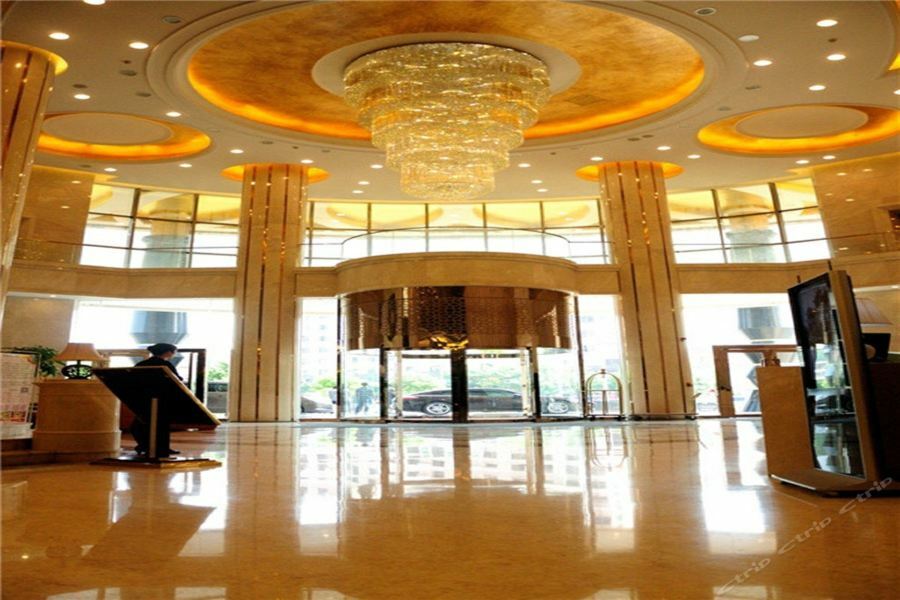 Manhatton Hotel Zhuhai Exterior photo